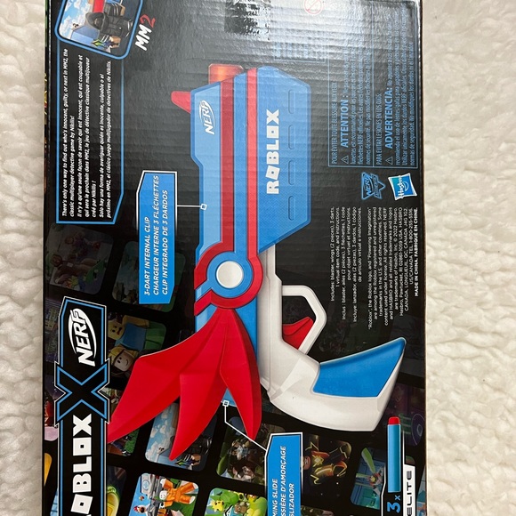 NERF Roblox MM2: Dartbringer Dart Blaster, Includes Virtual Code, 3 Elite Darts - Picture 3 of 3